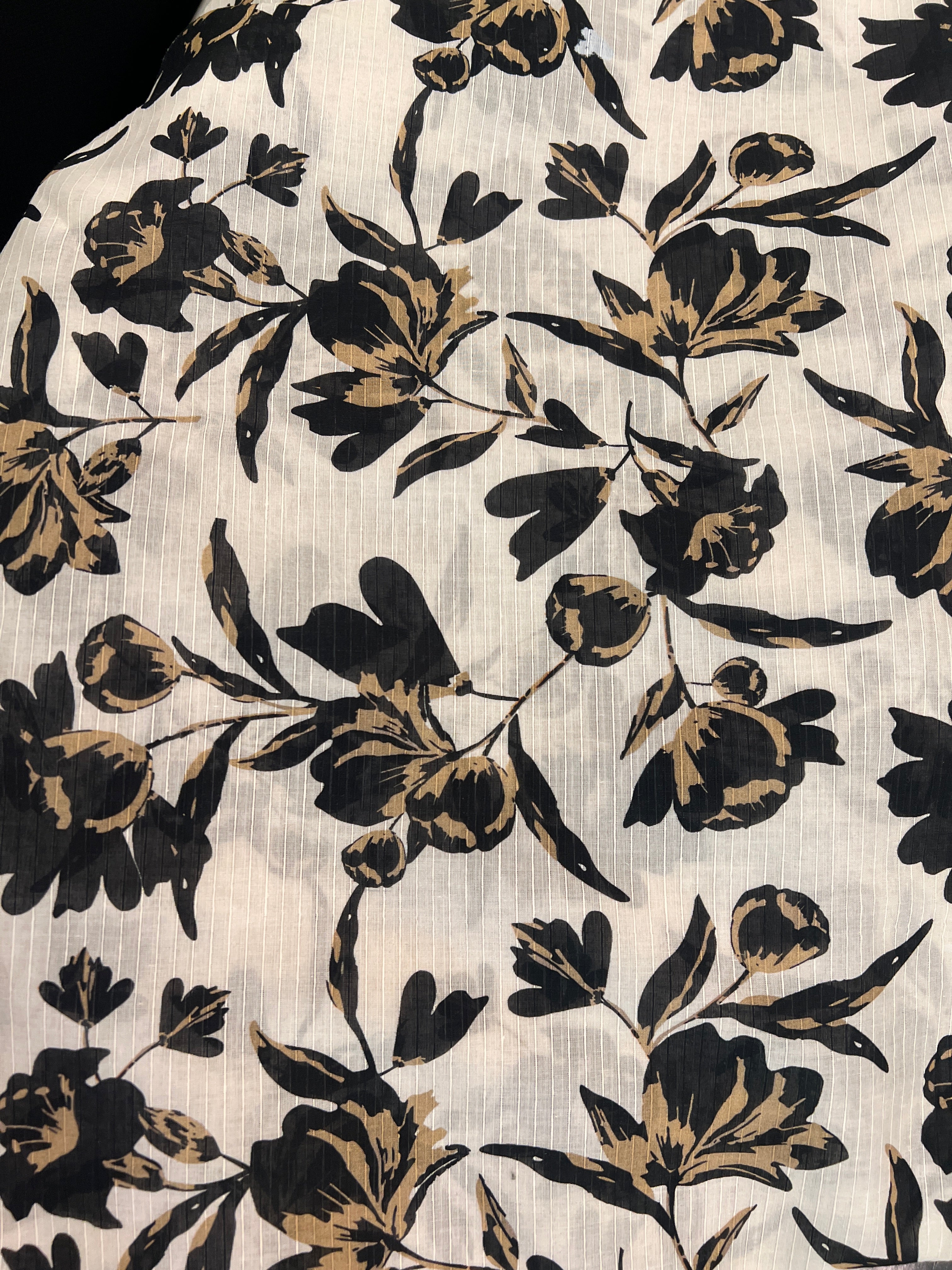 Textured Matching 2 piece Lawn - BlackWhite BDHT20